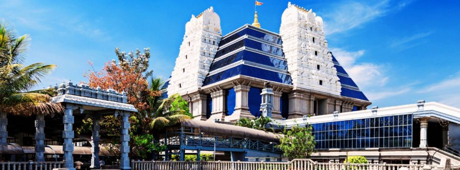 ISKCON-Temple - Bangalore Local Sightseeing by Taxi - Bharat Taxi Blog